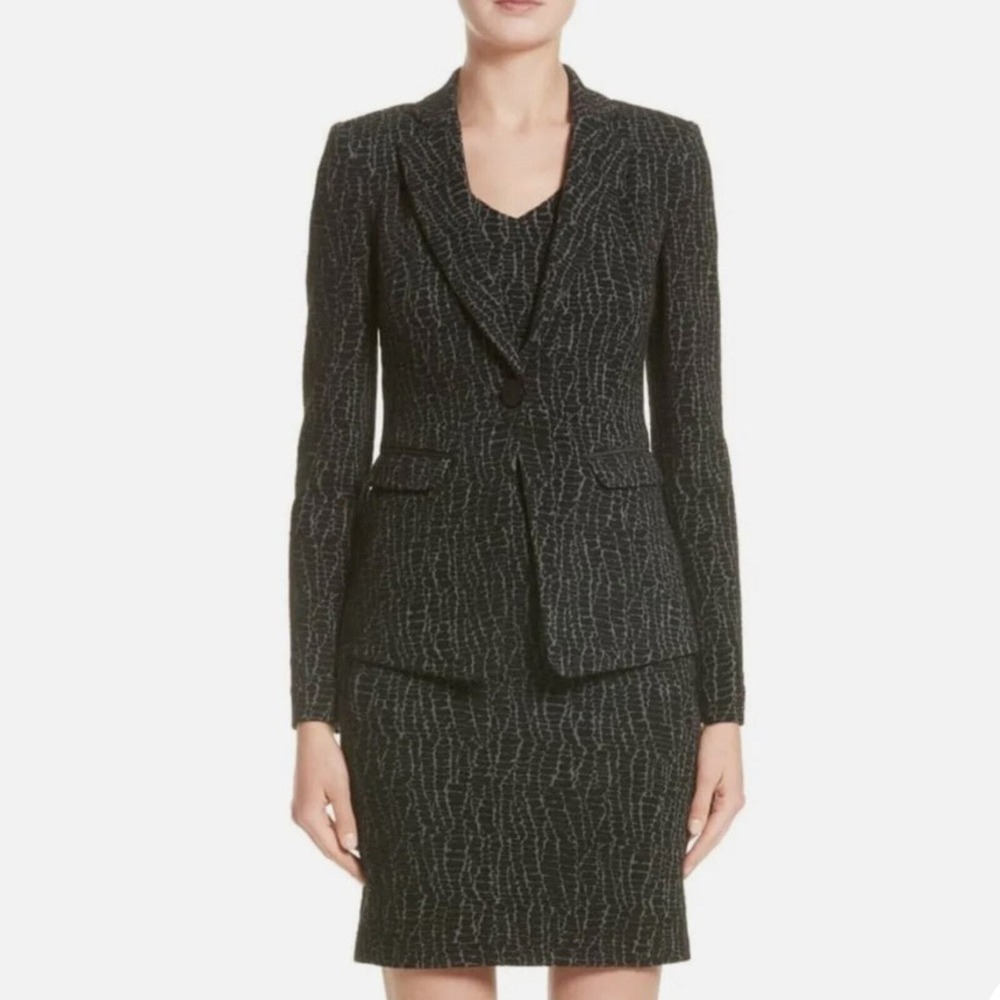 Armani Collezioni Snakeskin Print Jersey‎ Long Sleeve Single Button Blazer Sz 10